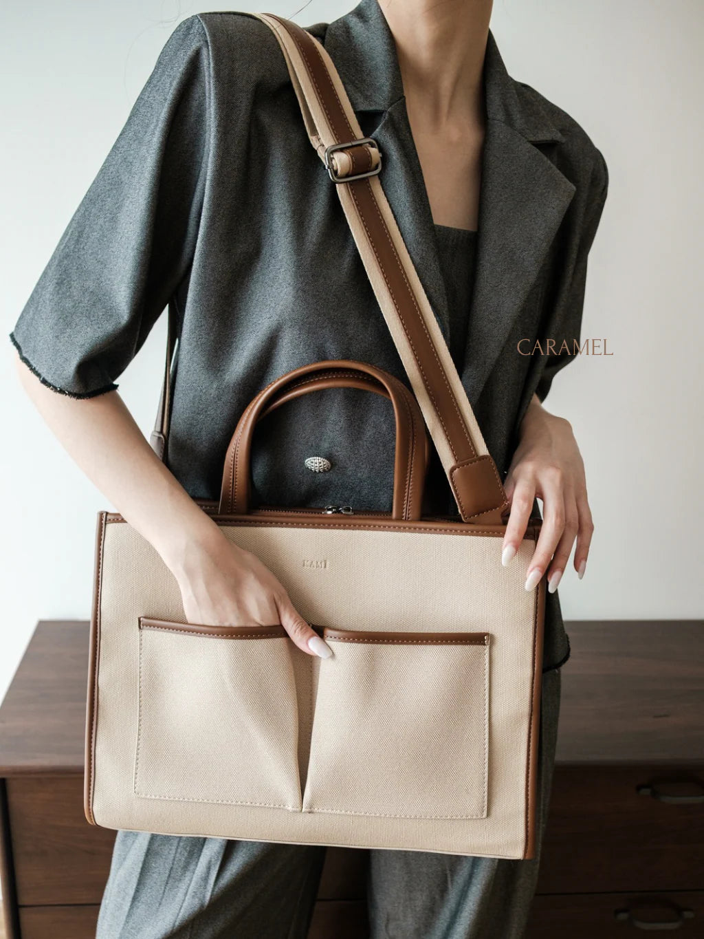 KAMĪ - Portia Tote Bag